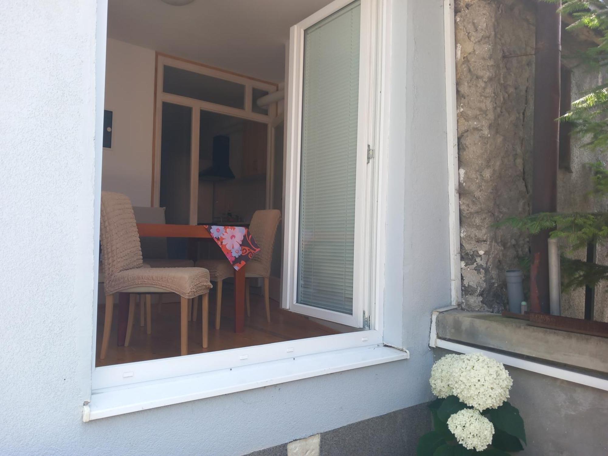 Apartments Hrvatin No 5 Сараево Стая снимка